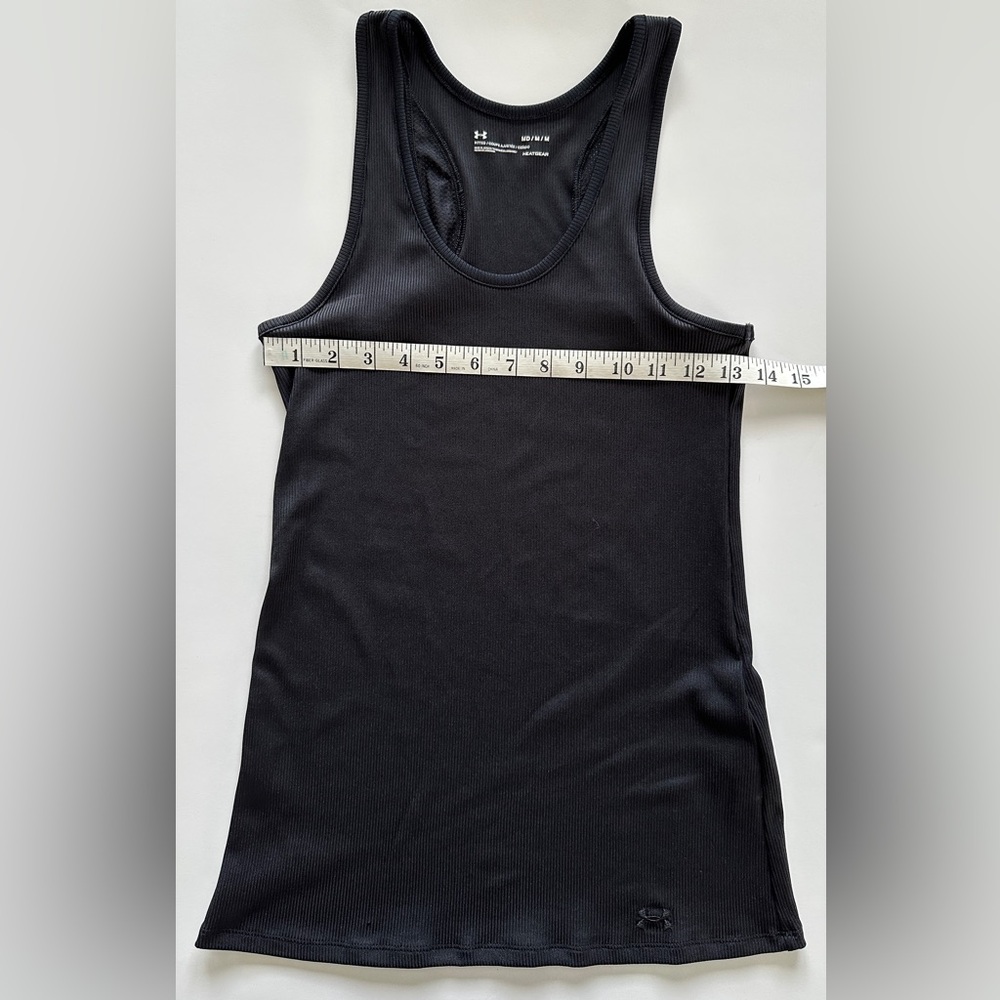 *SOLD* Under Armour Heat Gear Fitted Tank